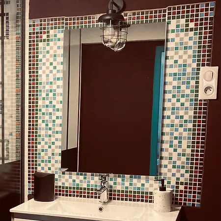 Le Velo Rouge Apartman *